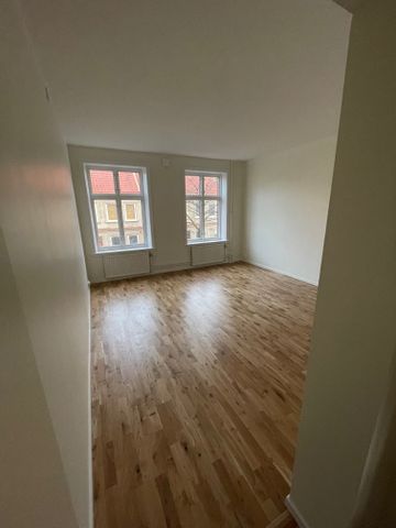 SUELLSGATAN, Landskrona - Photo 2