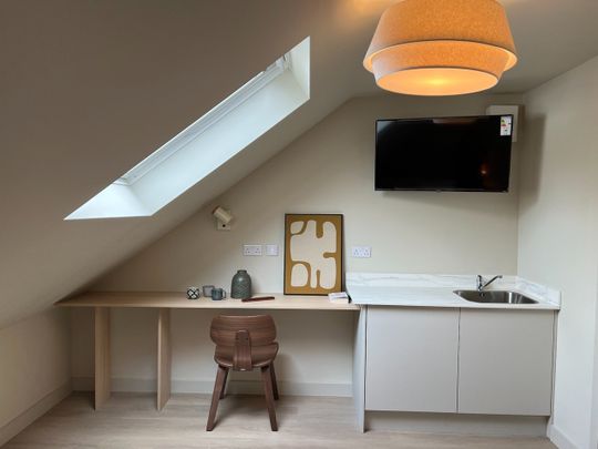 Room in a Shared House, Milton Road, LU1 - Photo 1