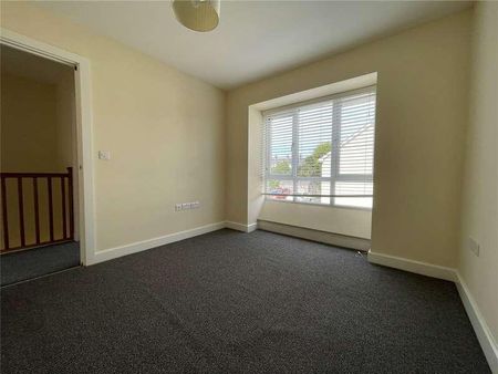 Y Bae, Bangor, Gwynedd, LL57 - Photo 3