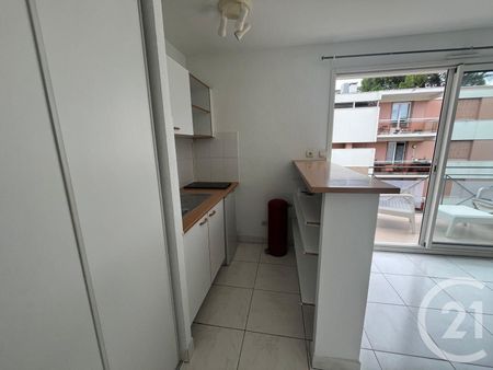 Location Appartement 1 pièce 23m² MONTPELLIER 34000 - Photo 2