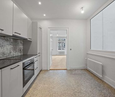 Charmante 3.5-ZWG, frisch saniert & bezugsbereit - Foto 3