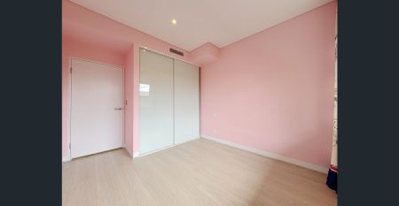 Modern 3 Bedder with Tree Top View - Photo 5