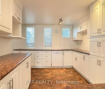 42 FORIN STREET - Photo 6