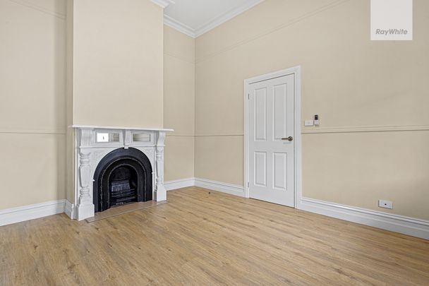 240 Albion Street, Brunswick VIC 3056 - House For Rent | Domain - Photo 1