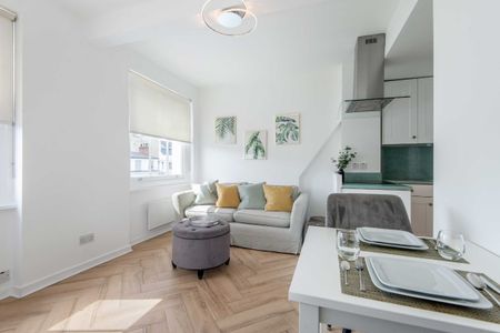 Pembridge Gardens, W2, London - Photo 2