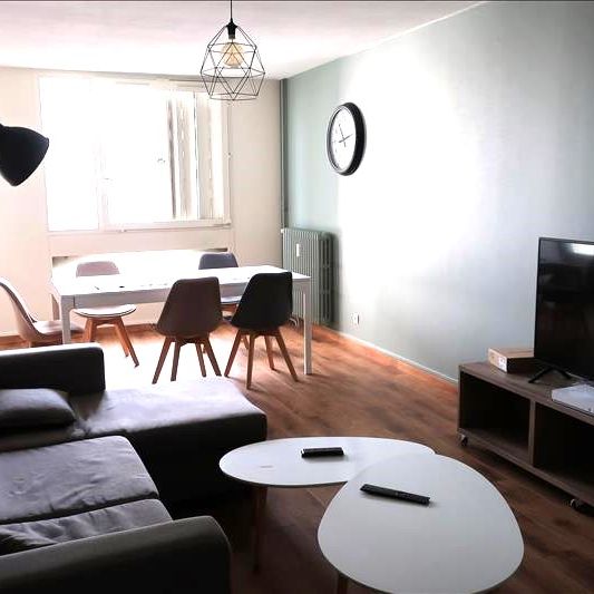 1 pièce - Meublé - 12,5 m² - 3ème étage - Colocation non autorisée - Photo 1
