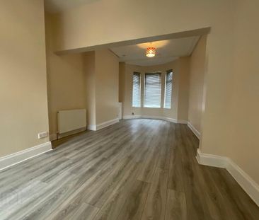 31 Woodvale Road, Belfast, BT13 3BN - Photo 1