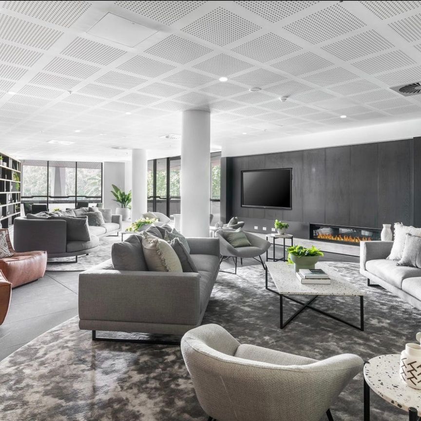 Parkhouse Apartment! - Photo 1