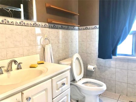 For Lease - 1348 Alexandra Avenue, Mississauga, Ontario - Photo 2