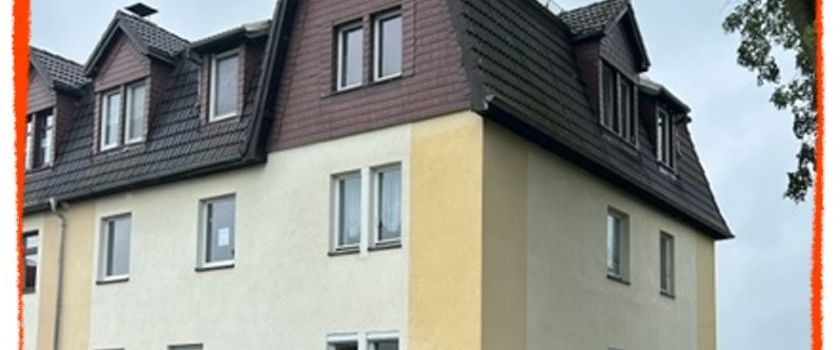 2-Zimmer-Dachwohnung mit Dusche +++ Einzug sofort möglich +++ preiswert zu vermieten! - Photo 1