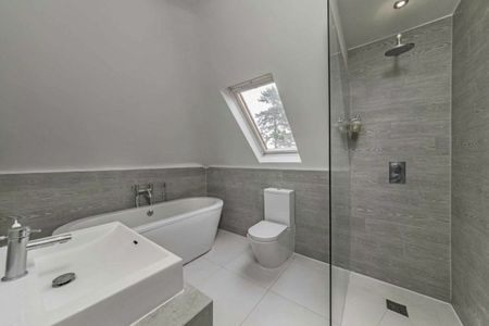 Bracknell Gardens, Hampstead, NW3 - Photo 5