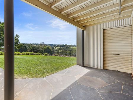 Newly Renovated Granny Flat with Stunning Views! - Photo 2