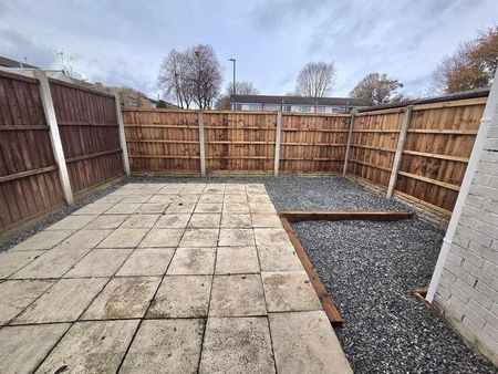 Lerwick Close, Nottingham, NG11 - Photo 3