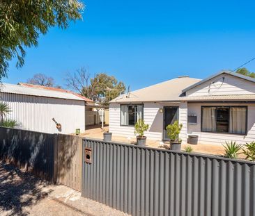 Immaculately Maintained Family Home in the Heart of Boulder - Photo 4