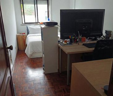 Apartamento T2 sem móveis para arrendamento situado em Oeiras. - Photo 6