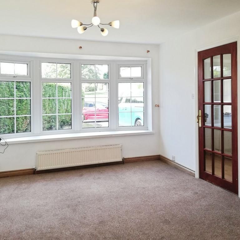 4 bedroom detached house to rent - Photo 1