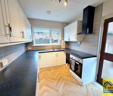 207 Clarawood Park, Belfast, BT5 6FW - Photo 4