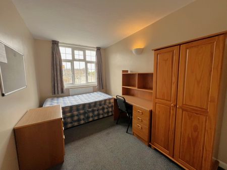 5 Bed Flat, St. Nicholas Street, BS1 - Photo 5