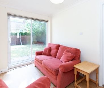 Demesne Furze, Headington - Photo 5