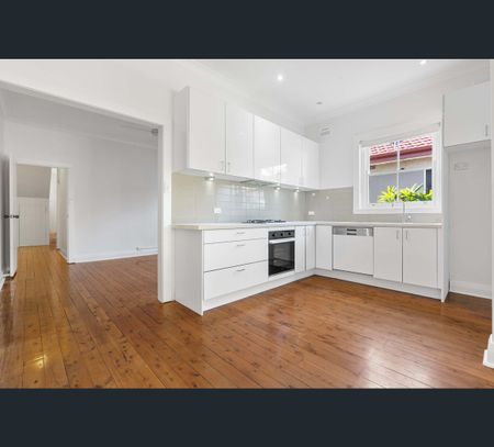 46 Knowles Avenue, North Bondi, NSW 2026 - Photo 3