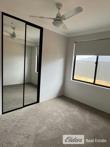 Sought After Location - Photo 4