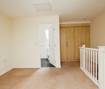 3 bedroom terraced house to rent - Photo 1