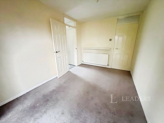 semi detached to rent Orchard Way, Burwell, Cambridge, Cambridgeshire, CB25 - Photo 1