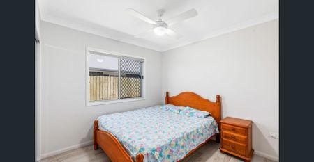 Luxurious Dual-Living Family Home! - Photo 3