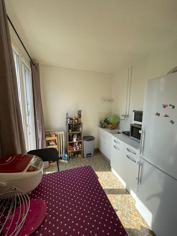 Location Appartement 1 pièce 30m² - Photo 3