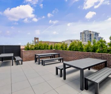 Castle Camperdown Two, Sydney - Photo 4