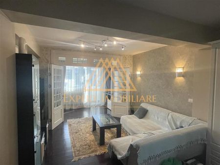 Apartament 2 camere la 5 min de universitate 390 Eur pe luna - Photo 2