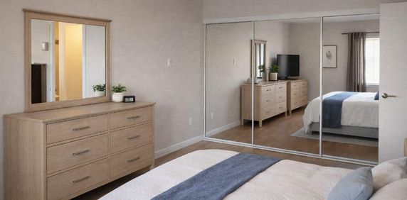 4 1/2 SITUÉ DANS UN SECTEUR PAISIBLE - ENTIÈREMENT RÉNOVÉ - 1425$/MOIS TOUT INCLUS, DISPONIBLE POUR MAI, JUIN OU JUILLET - Photo 2