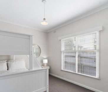 Charming Three Bedroom Home In A Fantastic Location - Photo 2