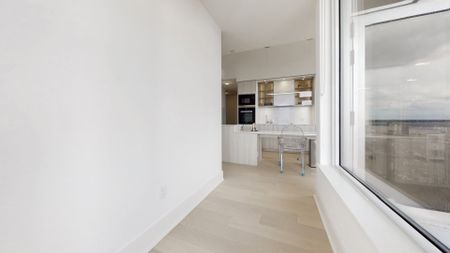 For Lease - 11 Yorkville Avenue Unit# 5002 - Furnished, Toronto, Ontario - Photo 5