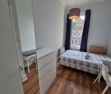 2 Bed Student Accommodation - Photo 3