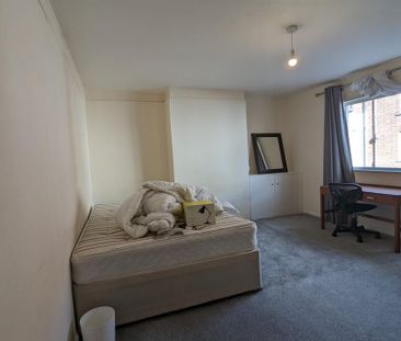 5 bedroom terraced house to rent - Photo 2