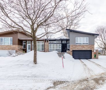 À louer / Maison à paliers multiples - Photo 1