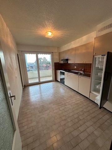 Location pour 1 année – Appartement de 4 pièces - Foto 3