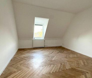 Unique 4-room apartment - Photo 1