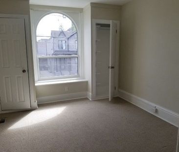 For Lease - 1226 Broadview Avenue, Toronto, Ontario - Photo 2