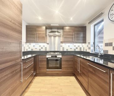 2 bedroom flat to rent - Photo 6