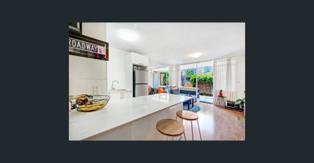 One Bedroom Apartment on Chevron Island - Photo 3