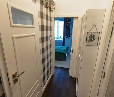 Przestronne mieszkanie na Woli + Metro - Photo 2