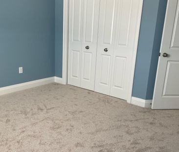 For Lease - 135 Woodberry Crescent, Woolwich, Ontario - Photo 2