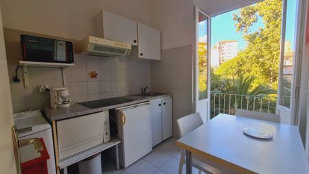 Location Appartement 1 pièce 27m² BASTIA 20200 - Photo 4