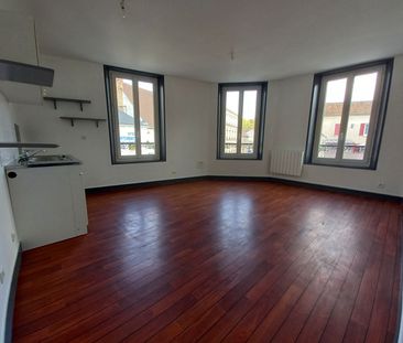 Location appartement 2 pièces, 32.03m², Chars - Photo 1