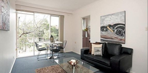 A Perfect Opportunity in Westgarth - Photo 2