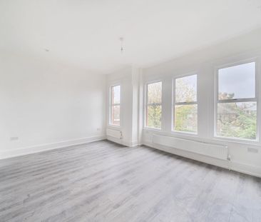 5 bedroom semi-detached house to rent - Photo 5