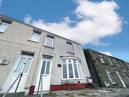 Neath Road, Morriston, Swansea, SA6 - Photo 2