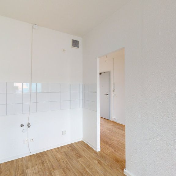 helle 2-R-Wohnung – 57 qm ab 16.10.24 - Photo 1